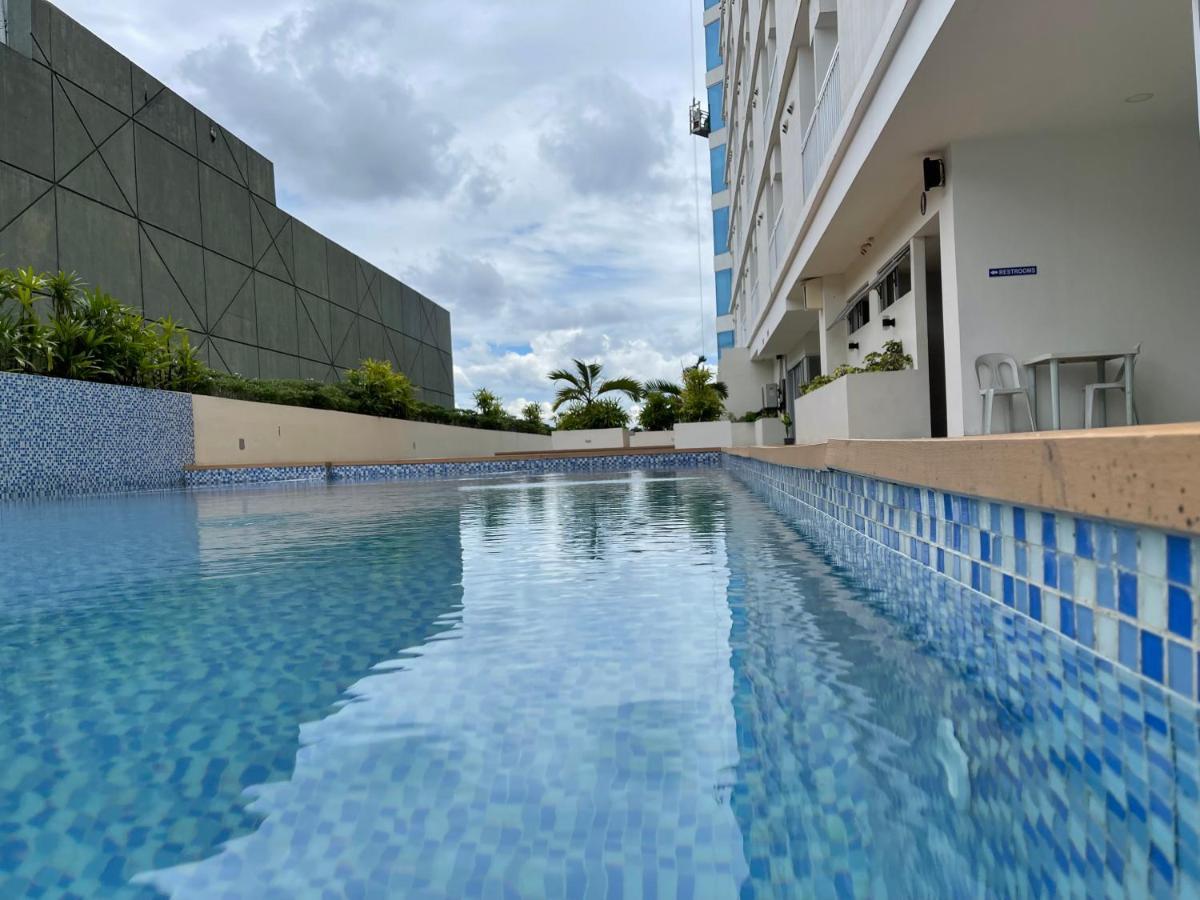Inspiria Aparthotel Davao City Eksteriør bilde