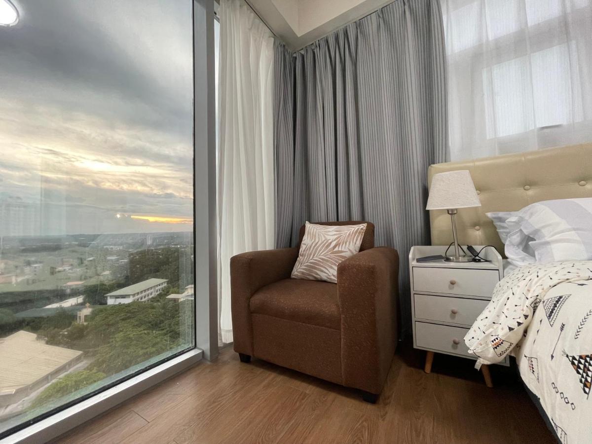 Inspiria Aparthotel Davao City Eksteriør bilde