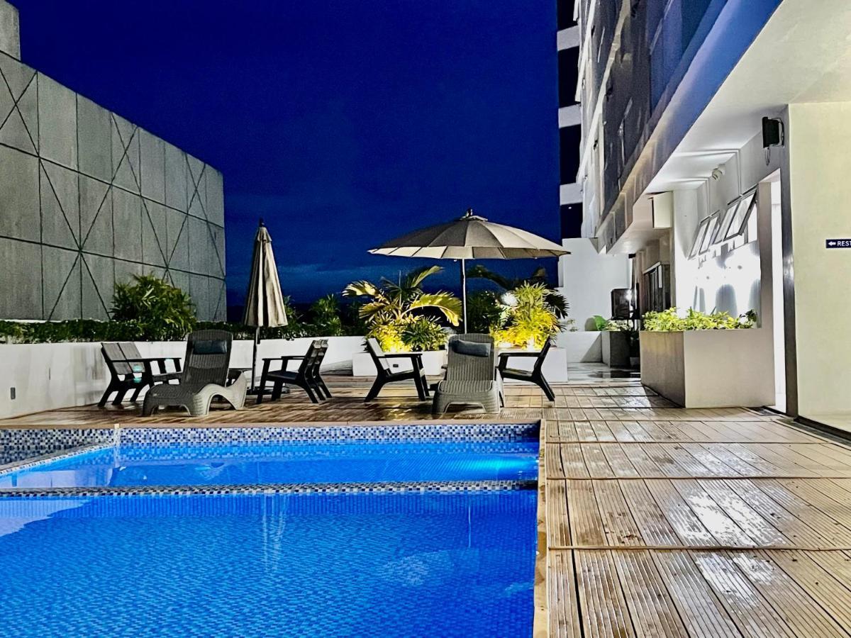 Inspiria Aparthotel Davao City Eksteriør bilde