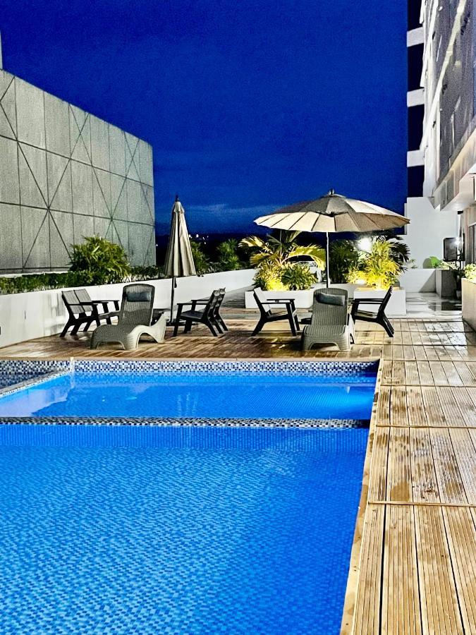 Inspiria Aparthotel Davao City Eksteriør bilde