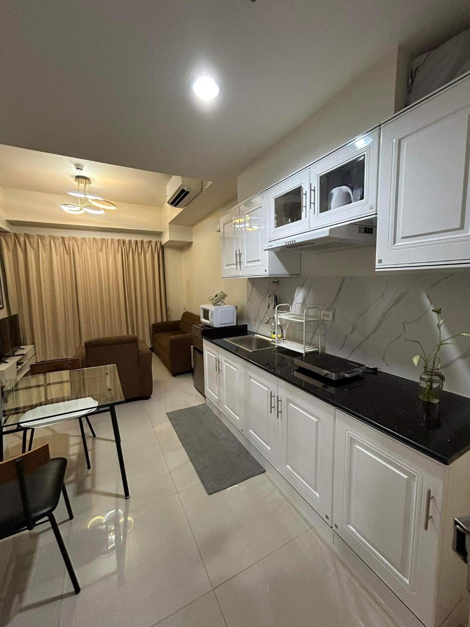 Inspiria Aparthotel Davao City Eksteriør bilde